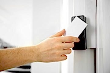 Kartlı Geçiş Sistemleri